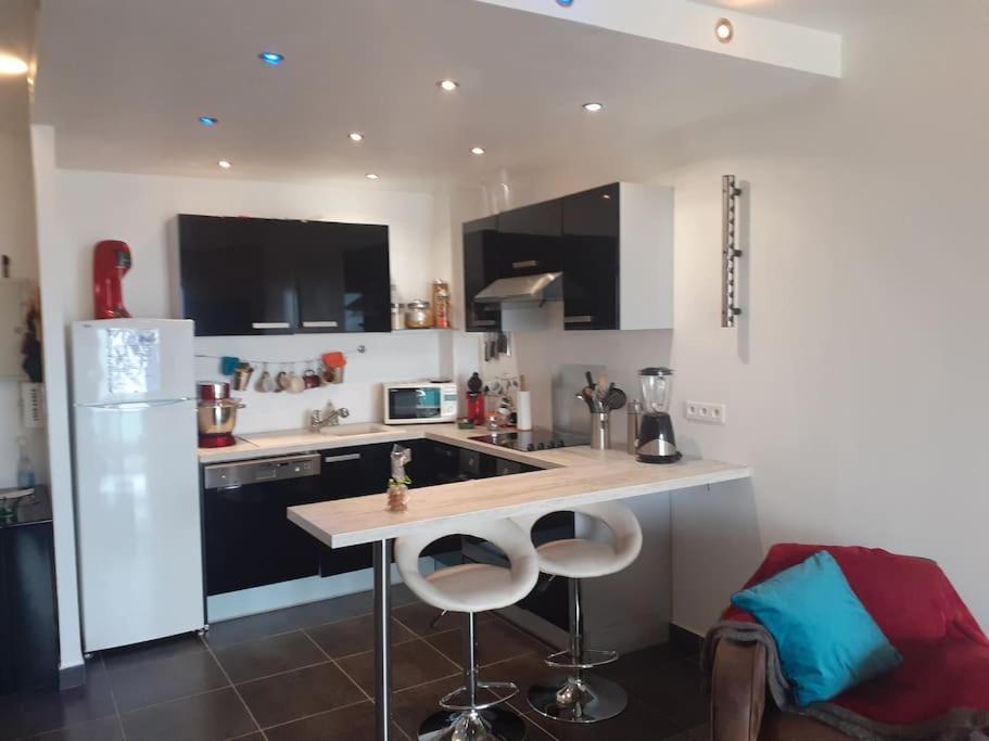 Appartement Vue Mer Avec Parking Ajaccio  Exterior foto